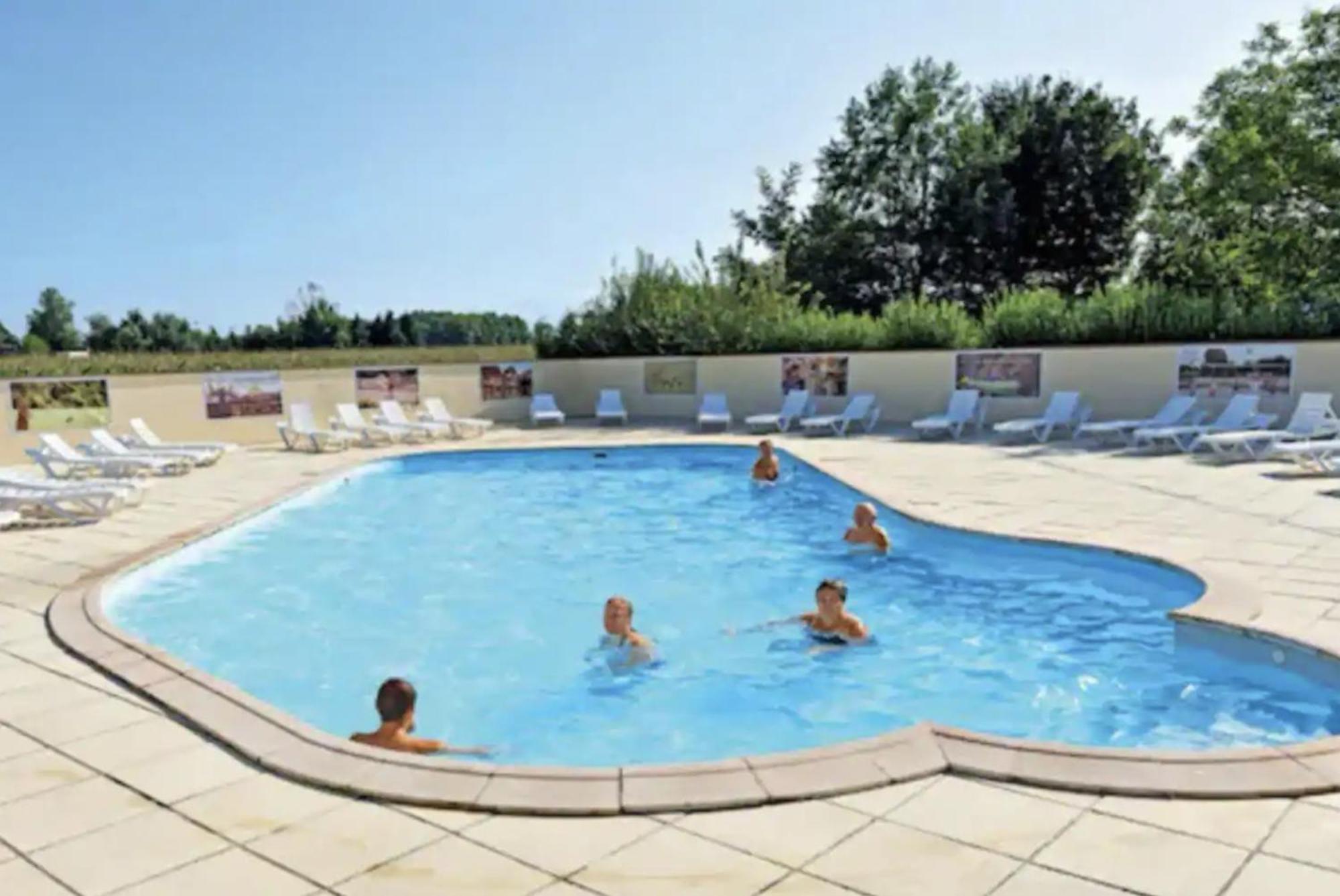Le Muscat - Bungalow Pour 5 - Tv - Clim Boofzheim Экстерьер фото
